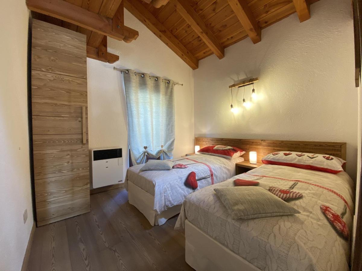 Apartamento Grenier Du Coeur Aosta Exterior foto